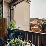 Διαμέρισμα Building